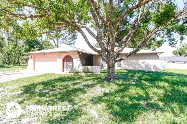 6158 Sunday Rd in Spring Hill, FL - Building Photo - Building Photo