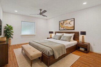 6414 Crestridge St in Houston, TX - Building Photo - Building Photo