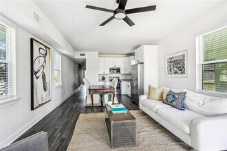 3015 Wall Blvd in New Orleans, LA - Building Photo - Building Photo