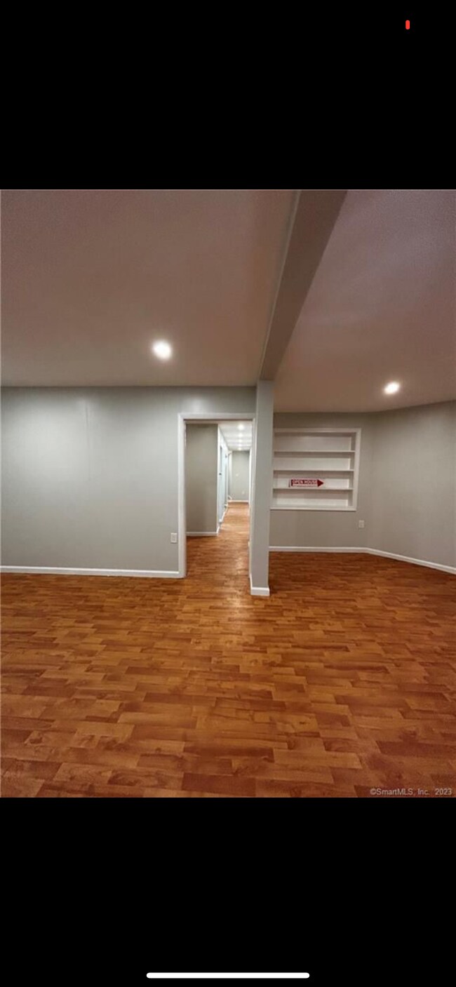 58 Kellogg St in Waterbury, CT - Foto de edificio - Building Photo