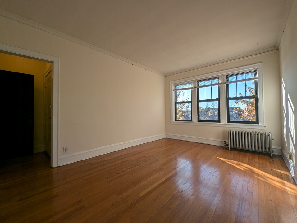 4540 N Leavitt St, Unit 3 in Chicago, IL - Building Photo