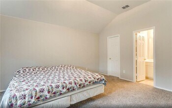 2704 Mountain Lion Dr in Fort Worth, TX - Building Photo - Building Photo