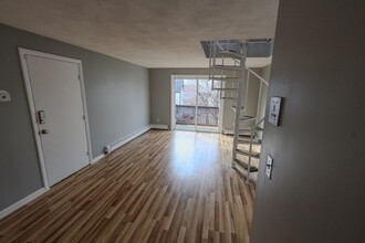 19 Hiawatha Rd, Unit 3 in Boston, MA - Building Photo - Building Photo