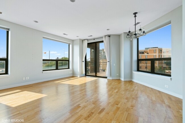 859 W Erie St, Unit 407 in Chicago, IL - Building Photo - Building Photo