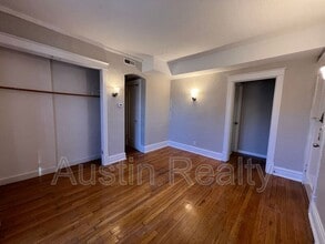 934 Concordia Ln in Clayton, MO - Building Photo - Building Photo