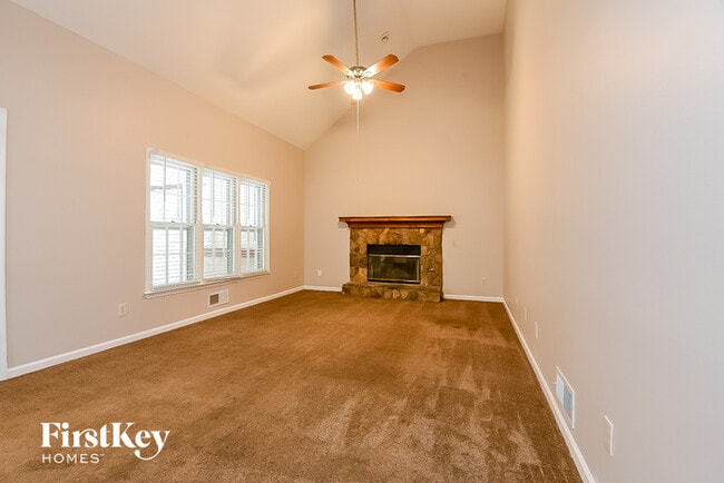 140 Glen Holly Dr in Roswell, GA - Building Photo - Building Photo