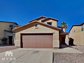 5748 S Manta Ray Rd in Tucson, AZ - Building Photo