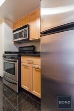 145 Fourth Avenue in New York, NY - Building Photo - Building Photo