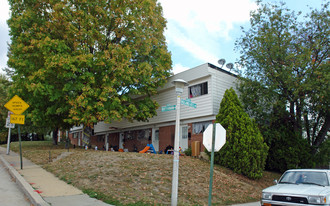 4301 Buchanan Ave Apartments