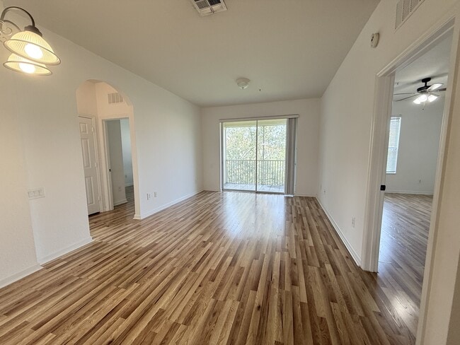 3326 Robert Trent Jones Dr in Orlando, FL - Building Photo - Building Photo