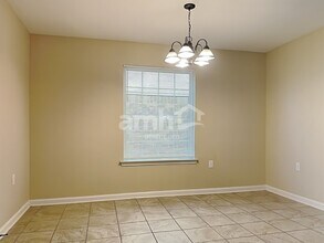 1246 Carlton Ridge Dr in Cordova, TN - Building Photo - Building Photo