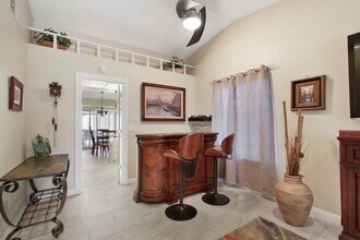 1377 Elwood St in Woodland, CA - Building Photo - Building Photo