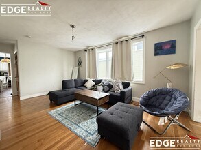 29 Washington Ave in Waltham, MA - Foto de edificio - Building Photo