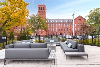 Windsor Radio Factory in Melrose, MA - Foto de edificio - Building Photo