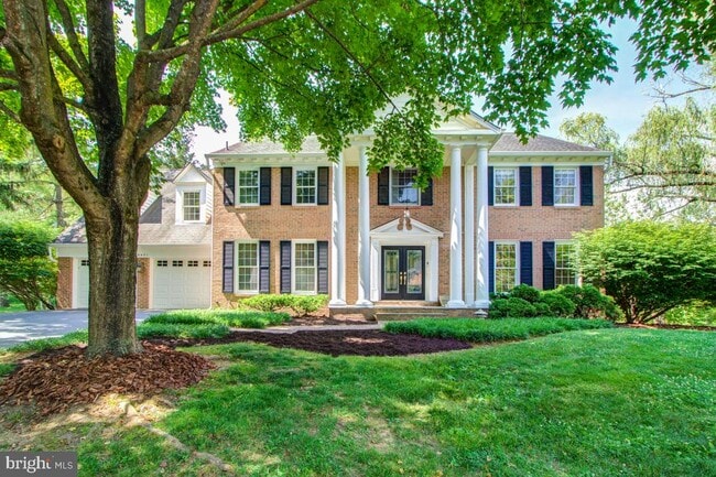 property at 9401 Fox Hollow Dr