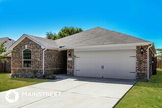 1216 Timberview Dr in Hutchins, TX - Building Photo - Building Photo