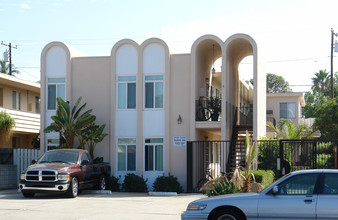 Texas Apartments in San Diego, CA - Building Photo - Building Photo