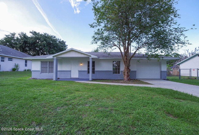 property at 765 Cleaves St SE