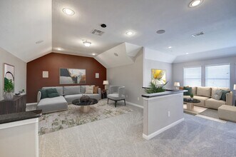 1319 S Maple Dr in Katy, TX - Building Photo - Building Photo