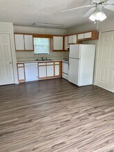 2114 Wisteria Dr in Wilmington, NC - Building Photo - Building Photo