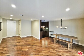 382 E California Blvd in Pasadena, CA - Building Photo - Building Photo