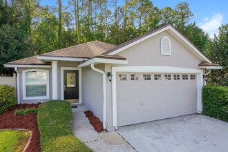 2835 Southampton Dr in Middleburg, FL - Building Photo - Building Photo