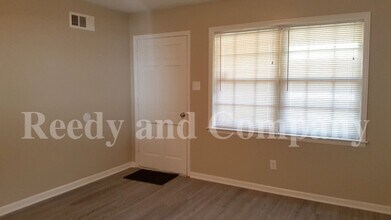 3685 Ridgemont Ave in Memphis, TN - Building Photo - Building Photo