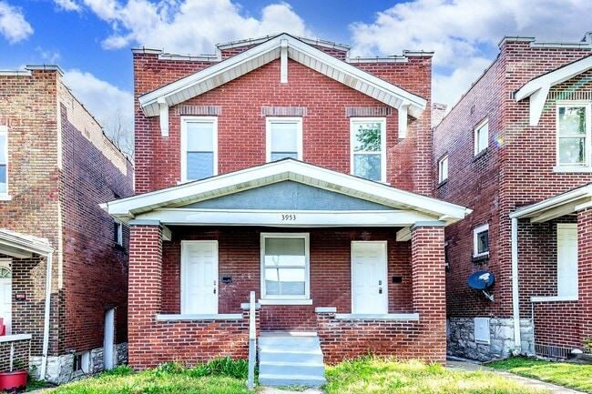 3953 Tholozan Ave in St. Louis, MO - Building Photo - Building Photo