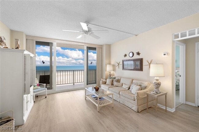 property at 140 Seaview Ct