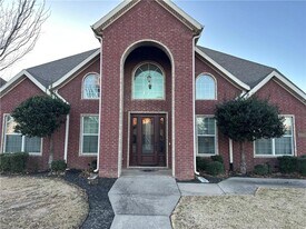 4500 SW Swinton Dr in Bentonville, AR - Building Photo