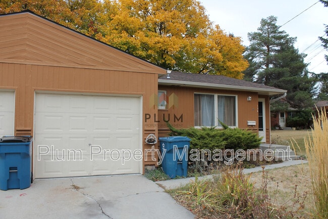 134 SW Higgins Ave in Missoula, MT - Building Photo - Building Photo
