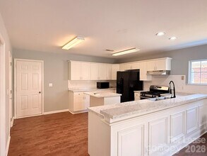 4014 Racoon Ct in Matthews, NC - Building Photo - Building Photo