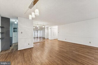 5300 Columbia Pike in Arlington, VA - Building Photo - Building Photo