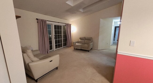 2102 Doolittle Dr, Unit 2102 in Bridgewater, NJ - Foto de edificio - Building Photo