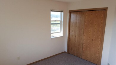 45 Appleway Dr in Kalispell, MT - Building Photo - Building Photo