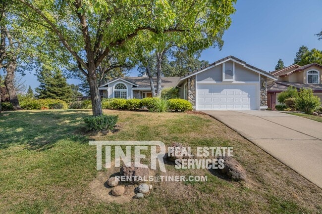 property at 180 Briggs Ranch Dr