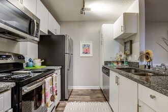 The Watch on Shem Creek in Mount Pleasant, SC - Foto de edificio - Building Photo