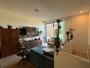 582 Laguna Dr in Carlsbad, CA - Building Photo - Building Photo
