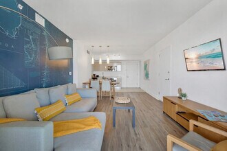 2602 E Hallandale Beach Blvd, Unit ID1227295P in Hallandale Beach, FL - Foto de edificio - Building Photo