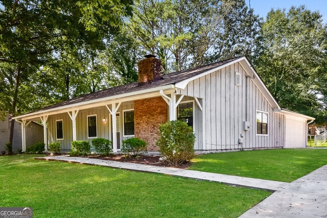 2755 Stanton Woods Dr SE in Conyers, GA - Building Photo - Building Photo