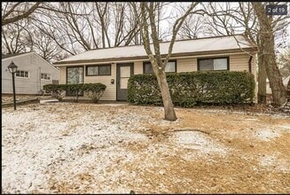 7832 Atherstone Dr in St. Louis, MO - Building Photo - Building Photo