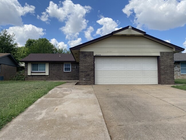 property at 2625 Kings Rd