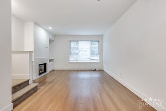 2501-161A 161A St in Surrey, BC - Building Photo - Building Photo