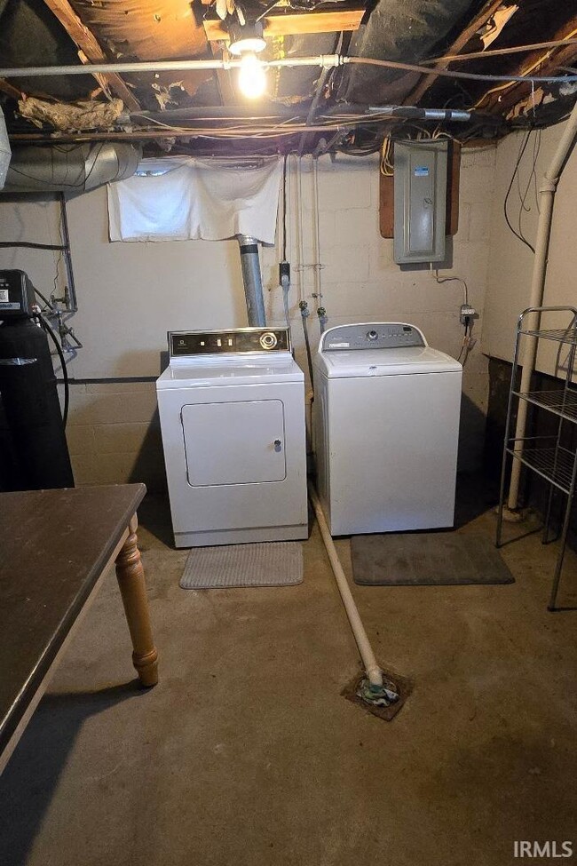 505 Polk St in Huntington, IN - Building Photo - Building Photo