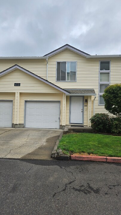 1414 Brandt Rd in Vancouver, WA - Building Photo