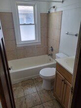 3716 N 17th St in Milwaukee, WI - Building Photo - Building Photo