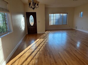916 13th Ave in Seattle, WA - Building Photo - Building Photo