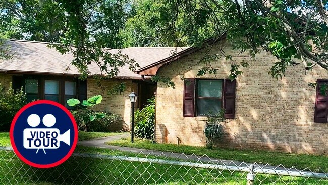 268 Newcomb St in New Smyrna Beach, FL - Building Photo - Building Photo