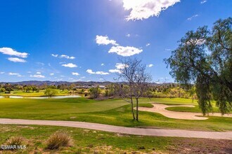 408 Country Club Dr in Simi Valley, CA - Building Photo - Building Photo