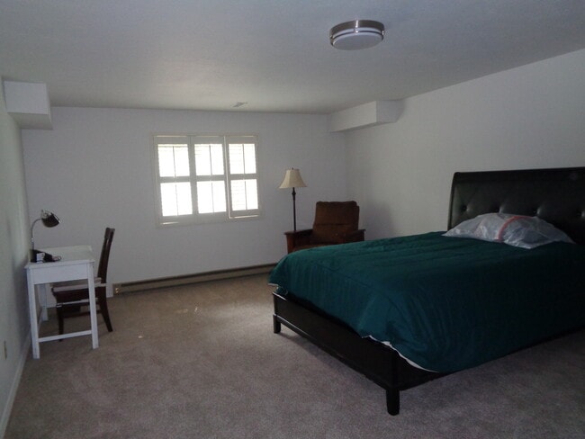 property at 602 W Holmberg Ln